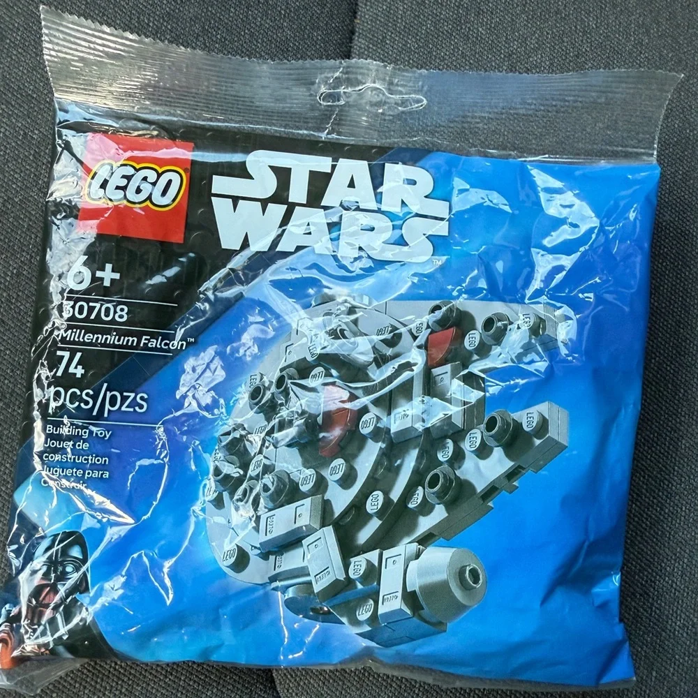 PACK OF 2 LEGO Star Wars Millennium Falcon Mini Build (30708) 74 PC BNWT